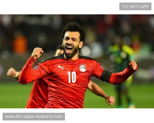 萨拉赫内切弧线球破门,利物浦看台瞬间沸腾