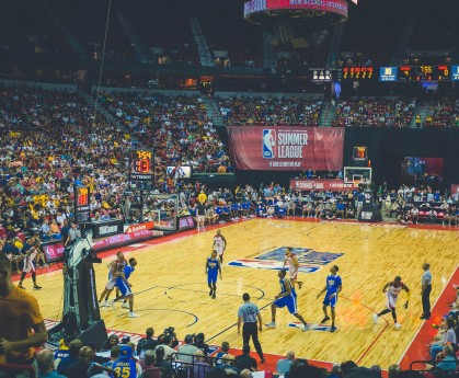 开yun体育-《英雄联盟》世界预选在线火热进行！揭开全球电竞战火的序幕